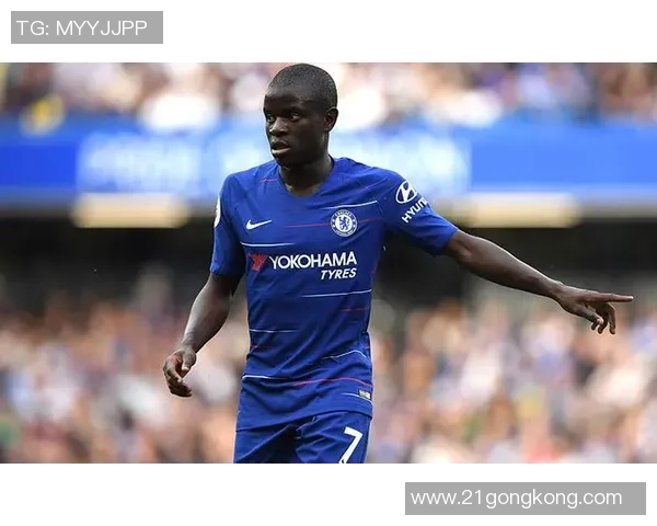 足球明星无纹身的魅力展现与个人风格的完美结合